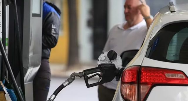 El consumo de combustibles sigue en caída libre en la provincia