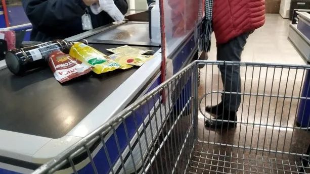 En agosto las ventas en los supermercados quedaron por debajo de la inflación