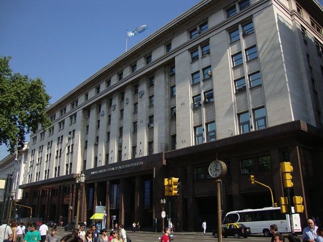 En febrero la coparticipación nacional perdió fuerte ante la inflación