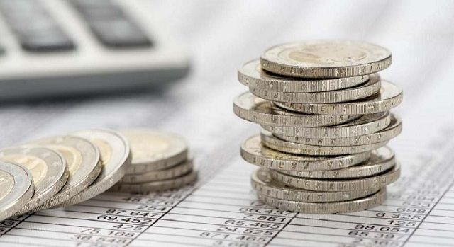 La recaudación de abril quedó más de un 24% por debajo de la inflación