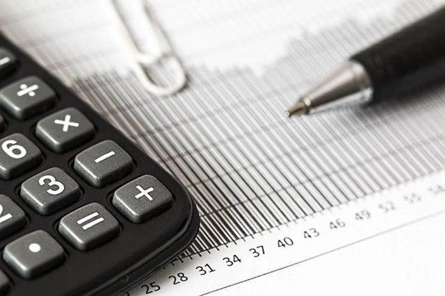 La recaudación de marzo perdió fuerte contra la inflación