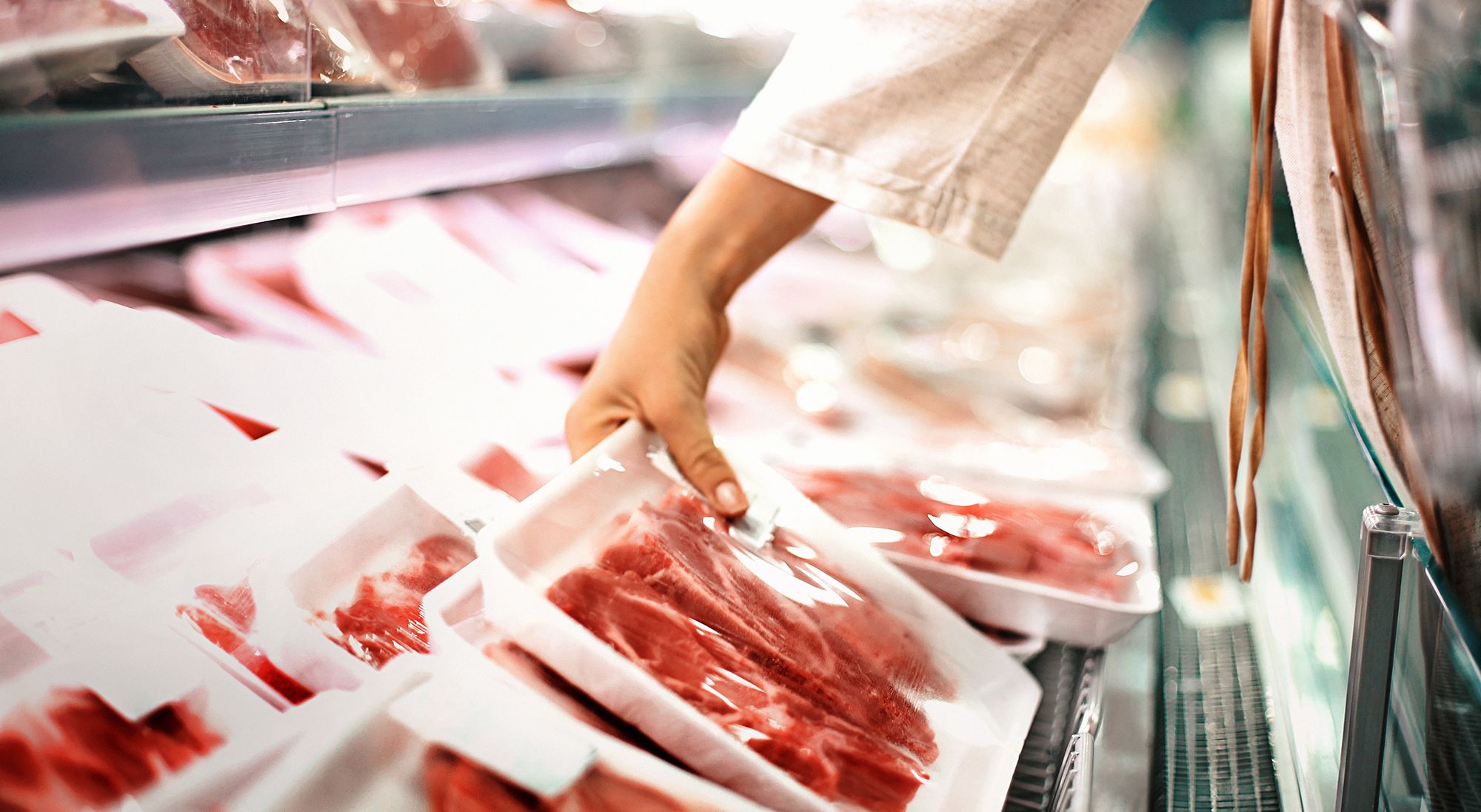 En un año el consumo real de carne en los supermercados tuvo un aumento real del 5,9%