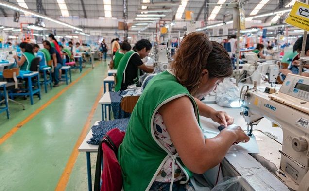 En abril se mantuvo estable el empleo privado registrado