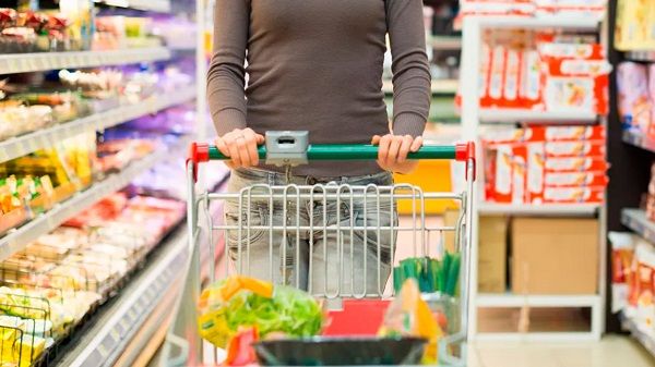 En junio una familia debió tener $66.488 para no ser pobre