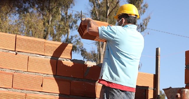 Creció un 9% el empleo formal en la construcción