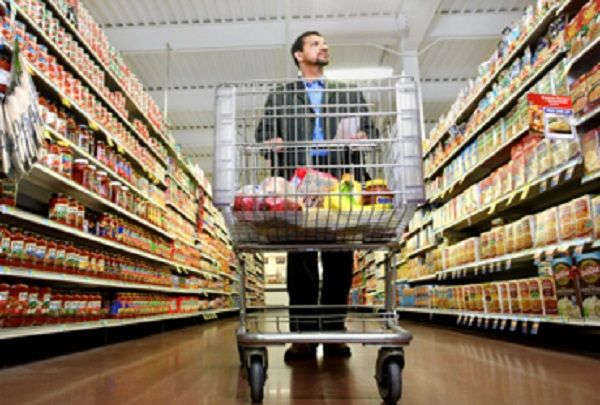 Supermercados: en julio el consumo en La Rioja quedó casi 21 puntos por debajo de la media nacional