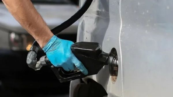 La venta de combustibles acumula 21 meses seguidos en alza