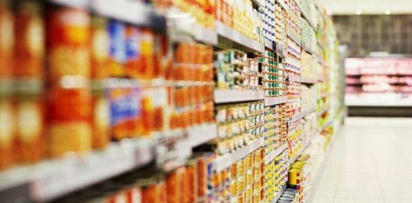 En el lapso de un año creció un 12% el consumo real de productos de almacén