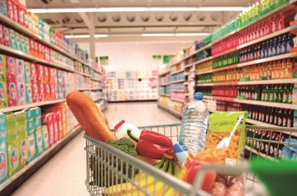 Las ventas en los supermercados subieron un 19% pero igual quedaron debajo de la inflación