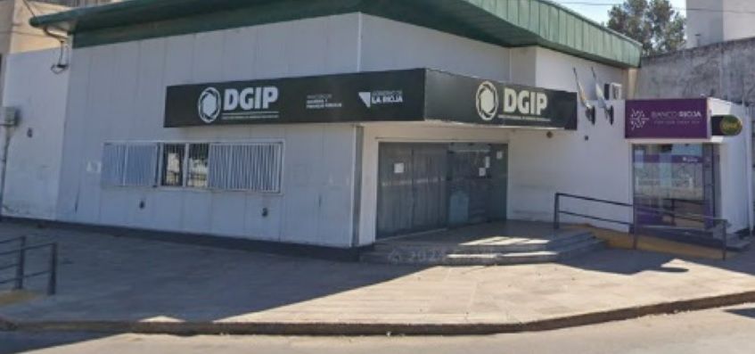 En enero la recaudación sufrió una caída del 25,8% en términos reales