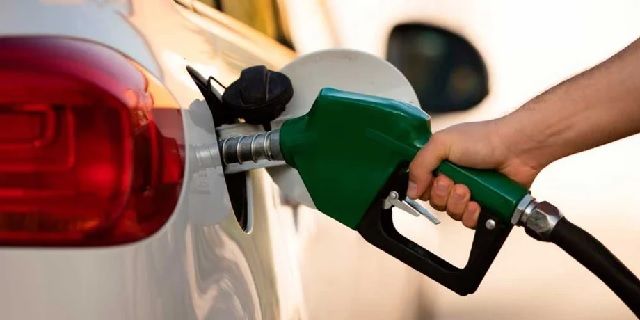 La venta de combustibles aumentó un 2,7% en octubre