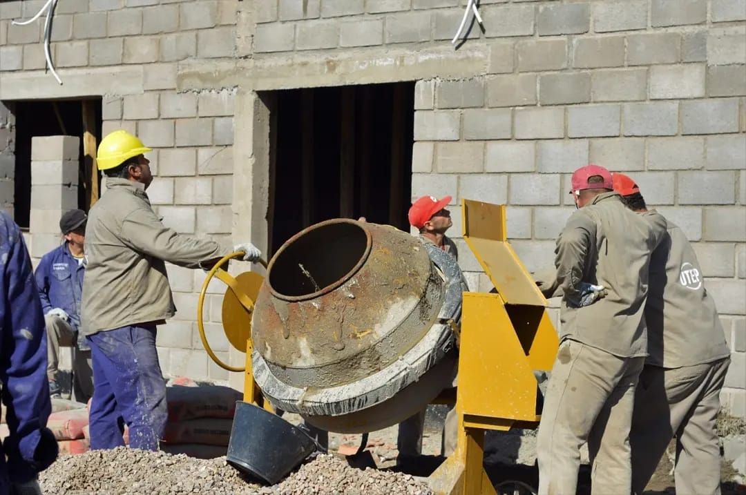 La Rioja y Neuquén son las dos provincias con mayor porcentaje de su población en edad laboral