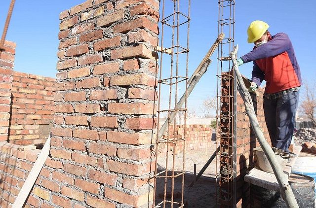 En agosto creció un 60,8% el trabajo registrado en la construcción