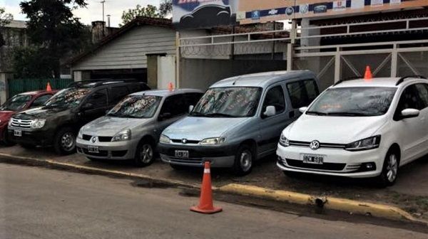 La venta de autos usados cayó un 35% en el primer semestre del año